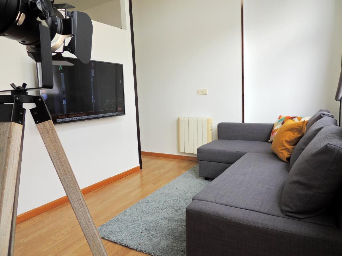 Casa Aurea-Apartamento Zona Antigua,Parking Y Wifi By Delabra Apartments Овиедо Екстериор снимка