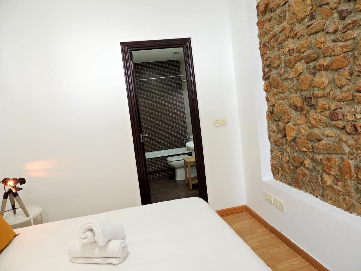 Casa Aurea-Apartamento Zona Antigua,Parking Y Wifi By Delabra Apartments Овиедо Екстериор снимка